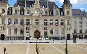 Studio De L'Hotel De Ville